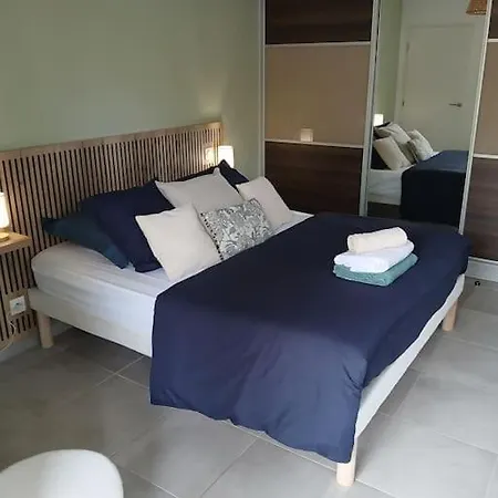 Superbe Neuf Apartment *